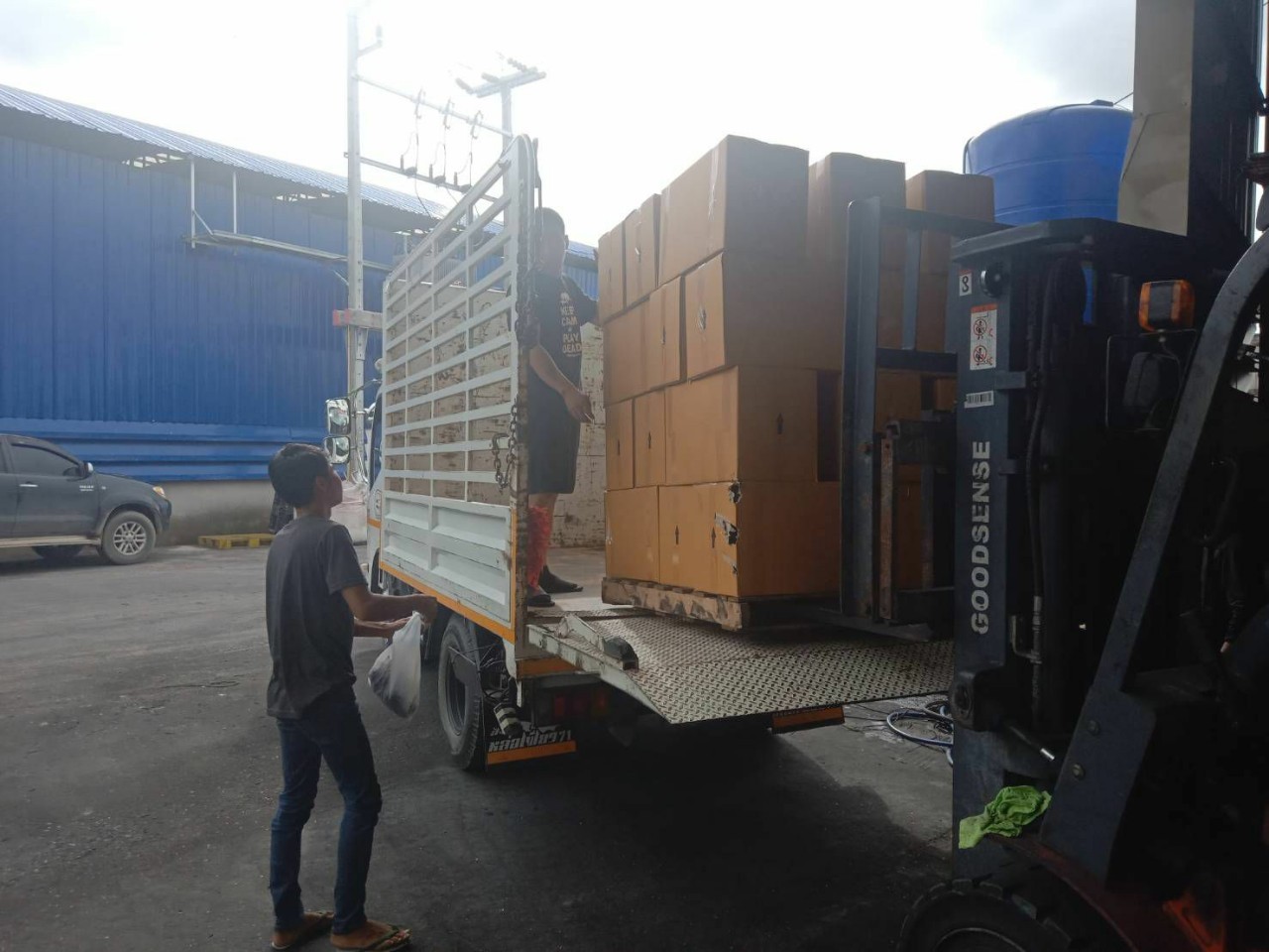 รถขนของส่งทั่วประเทศ - กิตติยา 1990 ทรานสปอร์ต 62