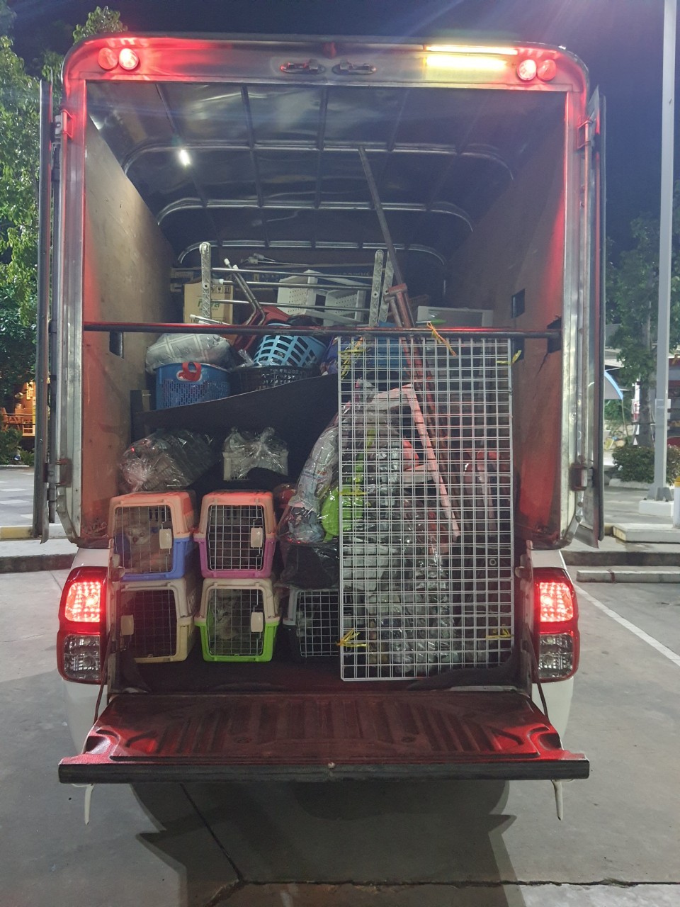 รถขนของส่งทั่วประเทศ - กิตติยา 1990 ทรานสปอร์ต 92