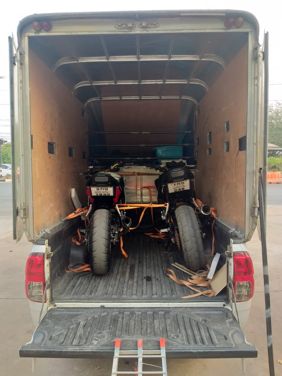 รถขนของส่งทั่วประเทศ - กิตติยา 1990 ทรานสปอร์ต 95